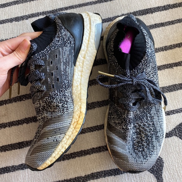 Ultra boost black dark grey Heather women’s uncaged - Picture 1 of 3